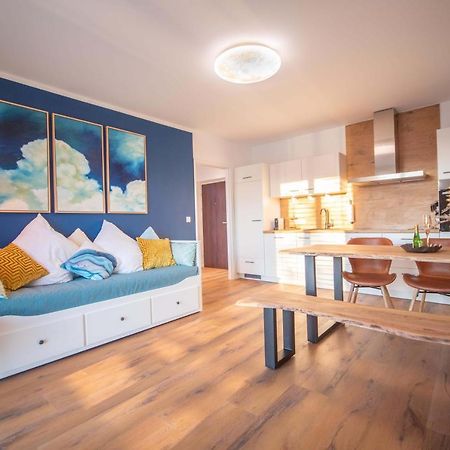 Room 4 Art Apartments Nr.3 In Vienna Center Экстерьер фото